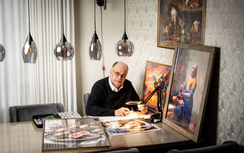 Te moe om te lezen: diamond painting helpt Barnevelder door moeilijke tijden