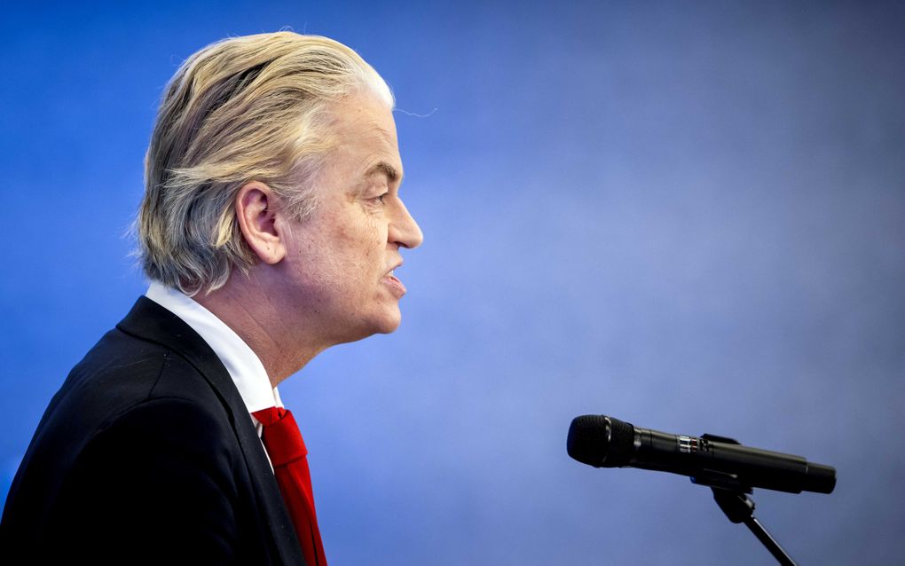 Geert Wilders (PVV) tijdens de presentatie van het hoofdlijnenakkoord. beeld ANP, Koen van Weel