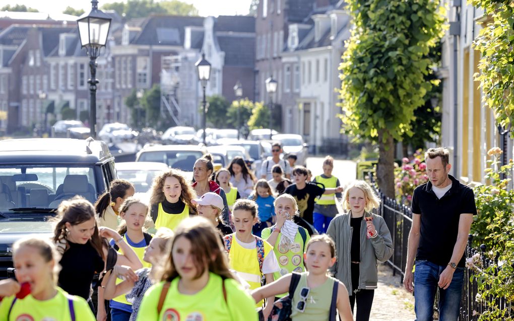 Avondvierdaagse in 2023 in Maarssen. beeld ANP, Robin van Lonkhuijsen