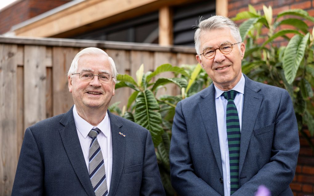 Prof. dr. W. Verboom (l.) en ds. A. Baas. beeld André Dorst