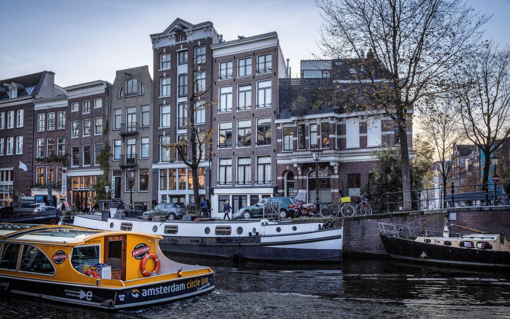 Prinsengracht 256, Amsterdam. Een hoog huis, dubbele voordeuren en vijf verdiepingen, met uitzicht op de gracht. Hier woonde ds. Jan de Liefde aan het einde van zijn leven. beeld RD, Henk Visscher