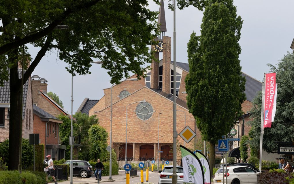 Het kerkgebouw van de gereformeerde gemeente in Nederland te Opheusden. beeld Dirk Hol