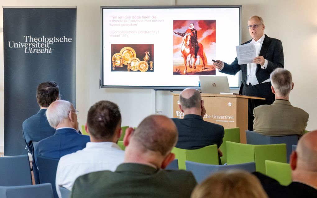 Prof. dr. Erik de Boer nam vrijdag afscheid als hoogleraar van de Theologische Universiteit Utrecht met een symposium over de Synode van Dordrecht in 1574. beeld Ruben Schipper Fotografie