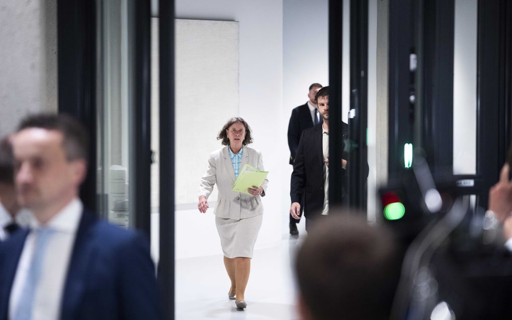 Aankomend minister van Asiel en Migratie Marjolein Faber (PVV) na afloop van de hoorzitting in de Tweede Kamer. beeld ANP, Jeroen Jumelet