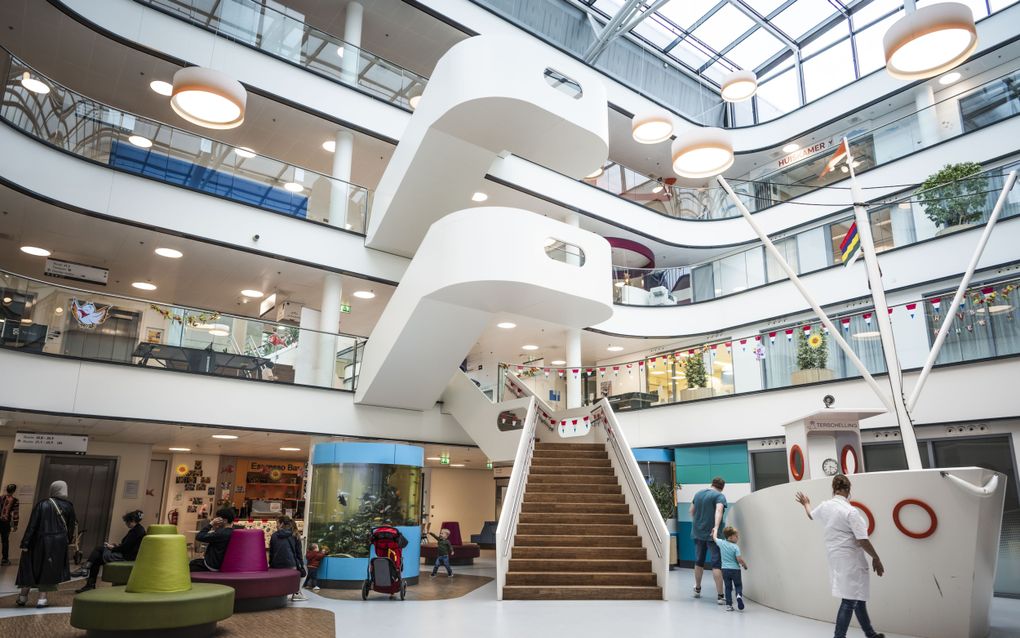 Een hal in het Juliana Kinderziekenhuis Den Haag. beeld ANP, Freek van den Bergh