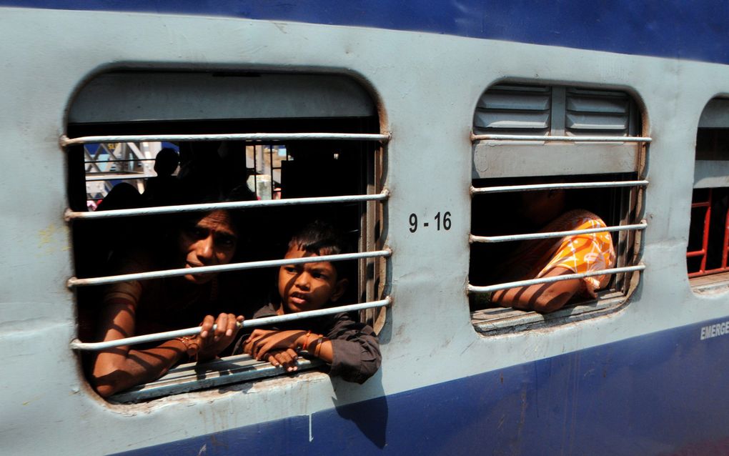 CALCUTTA - Een trein in India. Foto EPA