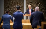 Geert Wilders (PVV) in de Tweede Kamer tijdens een debat over het eindverslag van informateurs Richard van Zwol en Elbert Dijkgraaf. Onder hun begeleiding kwamen de vier partijen na bijna zes maanden een hoofdlijnenakkoord overeen. ANP Phil Nijhuis 