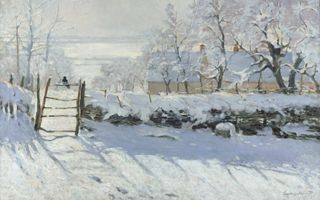 Schilderij van een landschap met een dik pak sneeuw waar zacht zonlicht over valt. Links is een hek te zien waarop een ekster zit.
