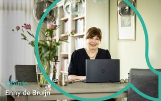 Vignet Spotlight, met een portretfoto van Enny de Bruijn