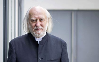 Nobelprijs voor literatuur naar Hongaarse schrijver Krasznahorkai