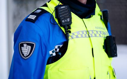 Državni svet Nizozemske proti prepovedi verskih simbolov za občinske redarje