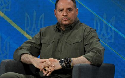 Rechterhand Oekraïense president stapt op na corruptieschandaal