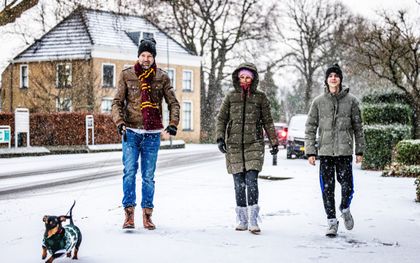 Nizozemski vremenoslovci podaljšali rumeni alarm zaradi napovedanega sneženja