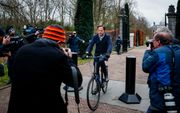 Premier Mark Rutte verlaat Paleis Huis ten Bosch. beeld ANP, Remko de Waal