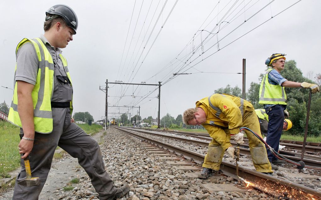 Er moet meer werk gemaakt worden van tegengaan suïcide op het spoor. Foto ANP