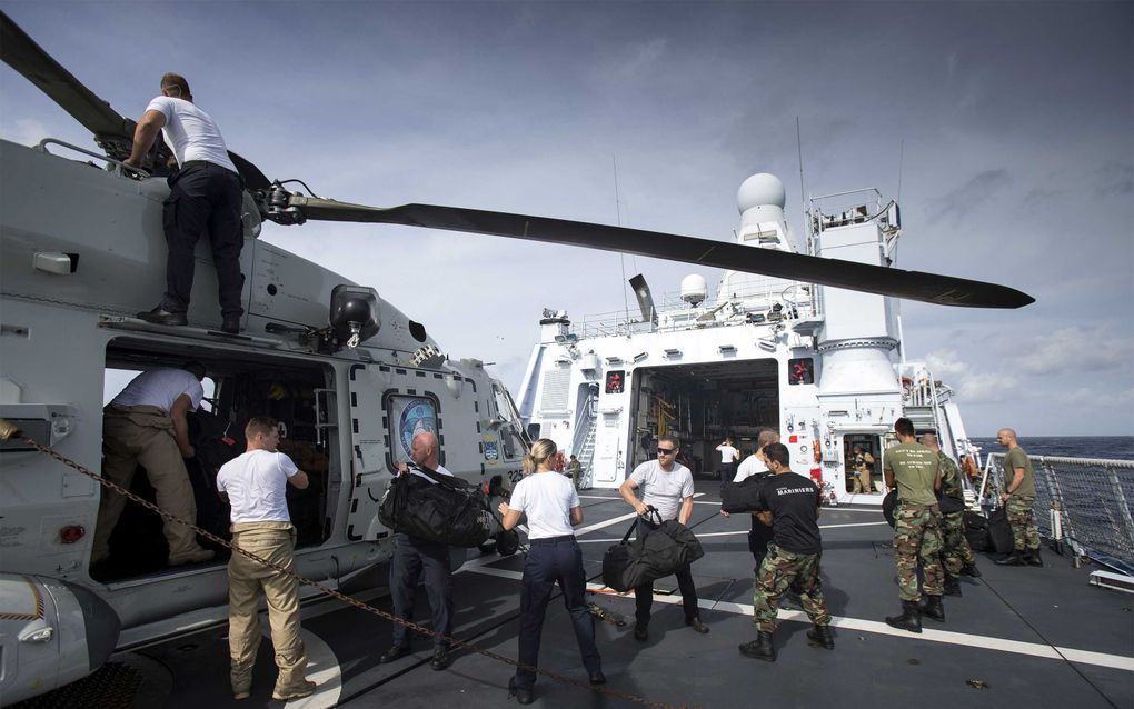 Mariniers in de haven van Sint Maarten. beeld ANP