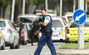In de moskee in de wijk Linwood in het oosten van Christchurch kwamen zeker tien mensen om. beeld EPA