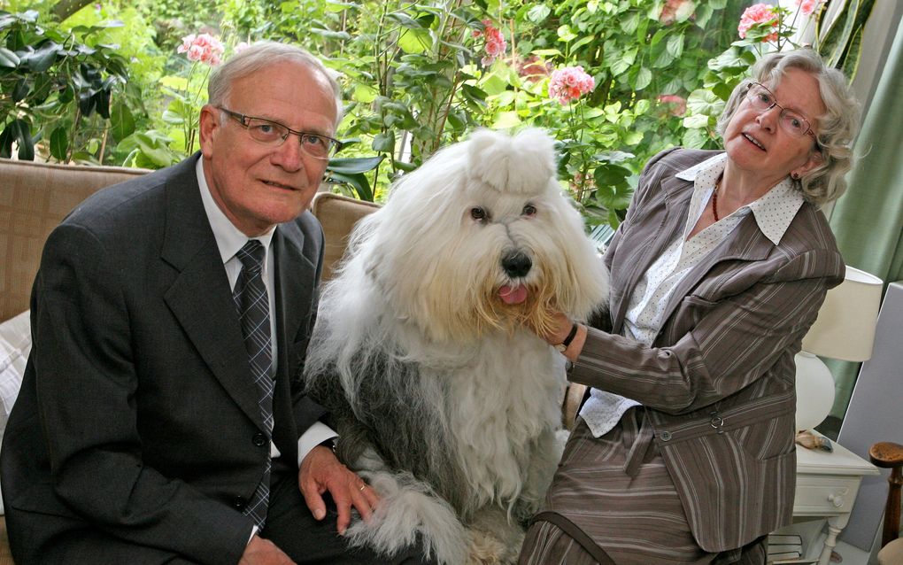 WERKENDAM – Ds. P. J. Droogers deed op 32-jarige leeftijd intrede in zijn eerste gemeente, in Wilnis. Op tweede pinksterdag stond hij veertig jaar in het ambt. Foto RD, Anton Dommerholt