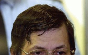 AARLEN - De Belgische volksvijand nummer Ã©Ã©n, Marc Dutroux, is donderdag door de jury van de rechtbank in Aarlen over de hele linie schuldig bevonden aan ontvoering en verkrachting van zes meisjes. Archieffoto EPA