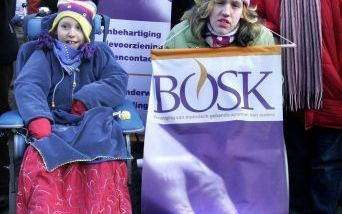 DEN HAAG - Chronisch zieken, gehandicapten, ouderen en zorgverleners demonstreren maandag op Het Plein in Den Haag voor een betere Wet Maatschappelijke Ondersteuning (WMO). De Tweede Kamer debatteert over de nieuwe WMO. Foto ANP