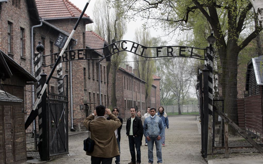 STOCKHOLM - De Zweedse miljonair Lars-Göran Wahlström zit achter de diefstal van het ingangsbord Arbeit macht Frei van het voormalige naziconcentratiekamp Auschwitz in Polen, aldus een Poolse krant. Foto ANP