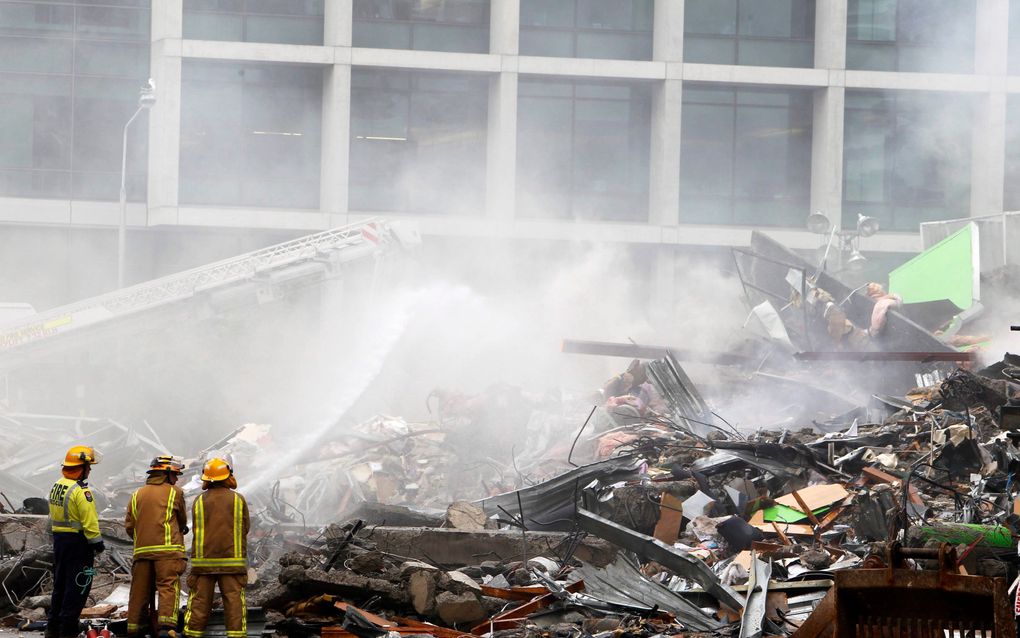 Reddingswerkers in Christchurch. Foto EPA