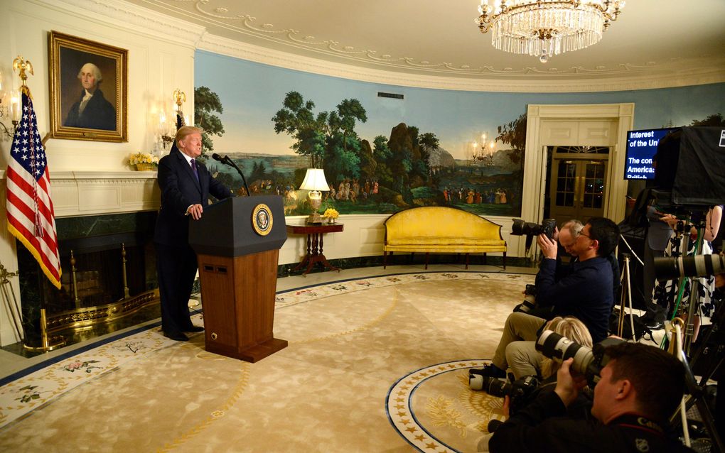 Trump spreekt het Amerikaanse volk toe. beeld EPA