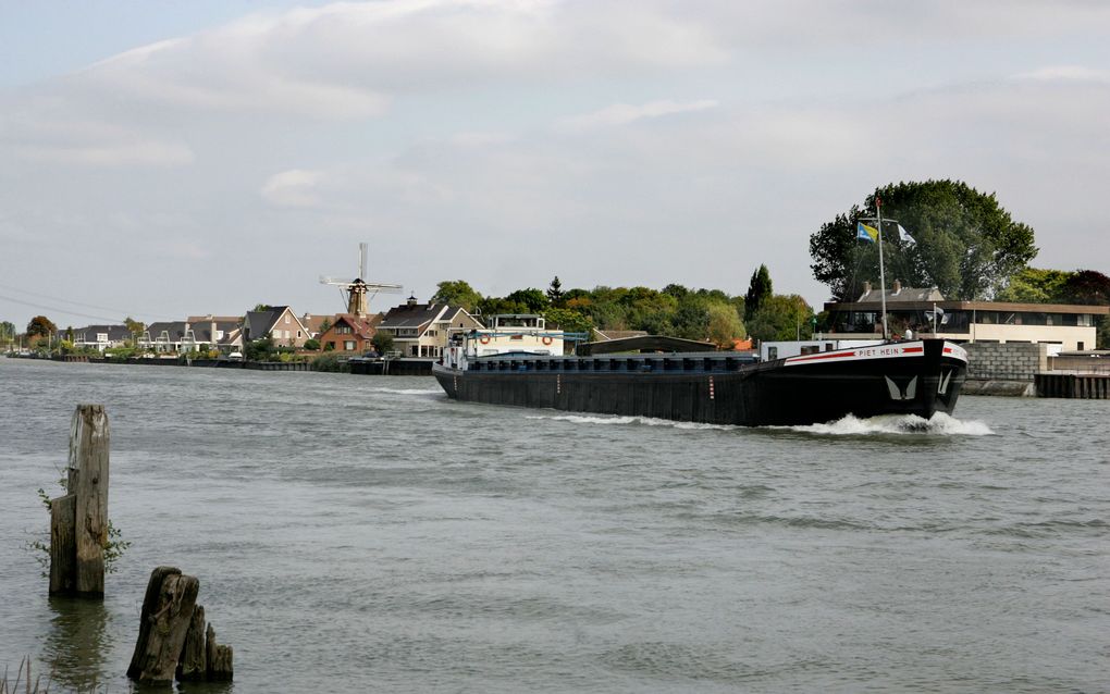 De gemeenteraad van Krimpen aan den IJssel steggelt over de zelfstandigheid van het rivierdorp. Foto RD, Anton Dommerholt