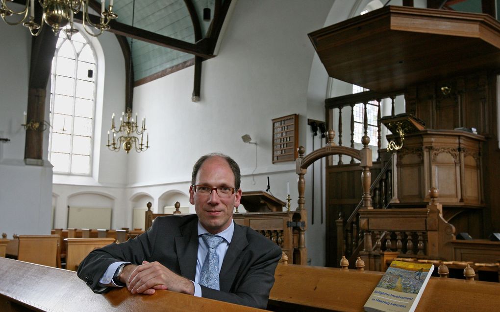 Drs. T. Pleizier, hervormd predikant in Langerak, promoveerde dinsdag aan de Protestantse Theologische Universiteit in Utrecht op een onderzoek naar de verhouding tussen prediking en hoorder. Foto RD, Anton Dommerholt