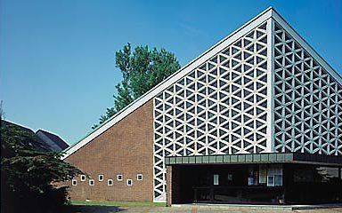 De Johanneskirche in Moers-Meerbeck, beeld Kirche-Moers.de