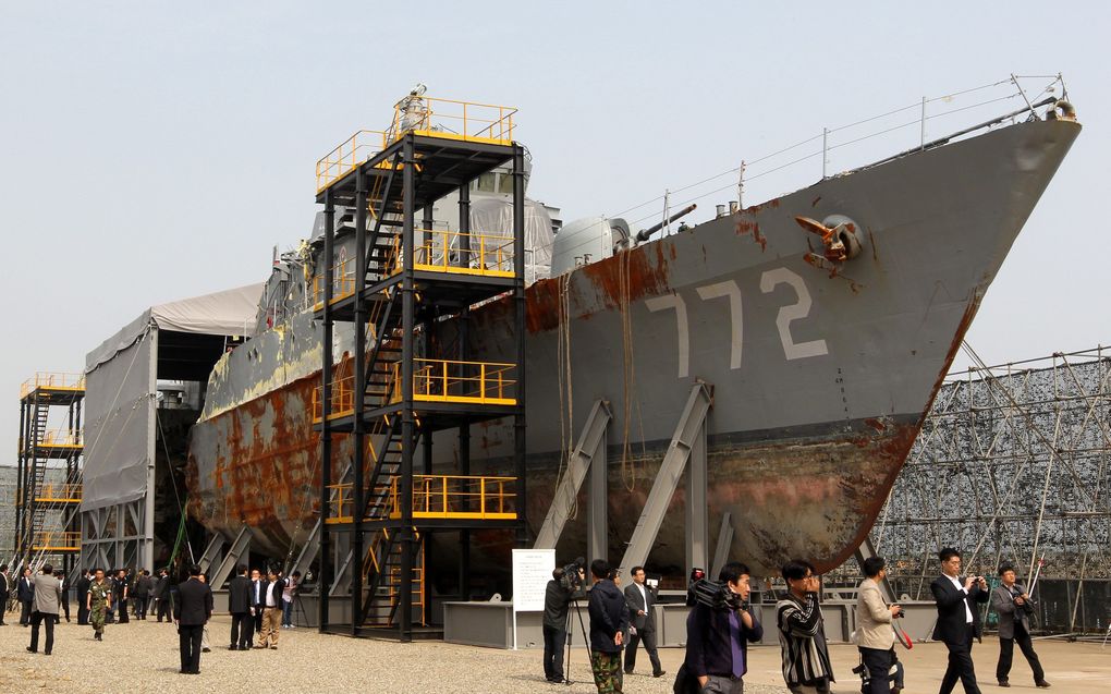 Het schip van de Zuid-Koreaanse marine dat op 26 maart in  de buurt van de grens met Noord-Korea zonk. Foto EPA