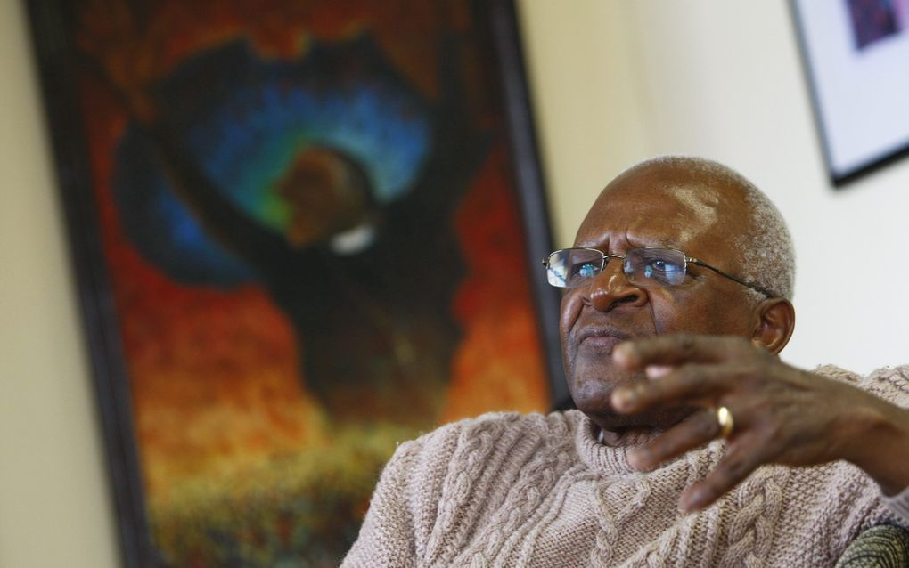 Uitgeverij Jongbloed in Heerenveen brengt in september een kinderbijbel uit van de Zuid-Afrikaanse aartsbisschop Desmond Tutu. Foto EPA