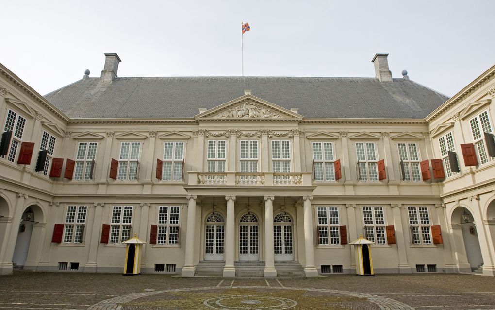 Paleis Noordeinde en Koninklijke Stallen weer voor publiek open