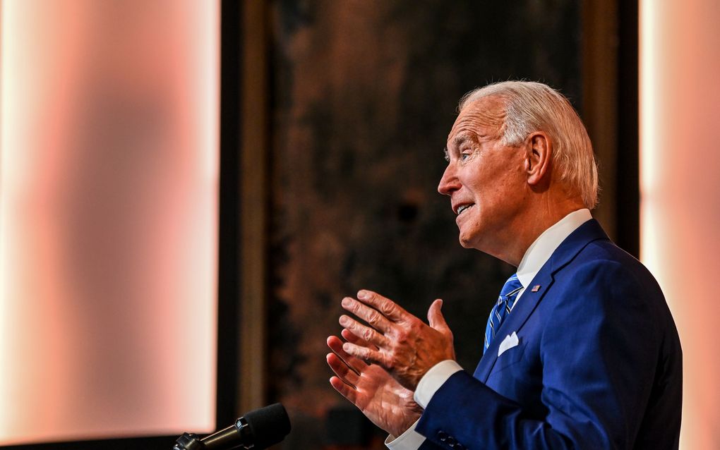 Joe Biden tijdens zijn Thanksgiving-toespraak. beeld AFP, Chandan Kanna