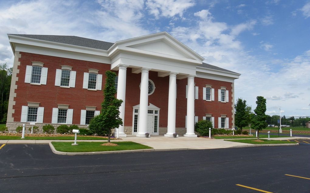 GRAND RAPIDS – Het Puritan Reformed Theological Seminary in Grand Rapids (Michigan, VS) is na vijftien jaar weer aan uitbreiding toe. Foto’s RD