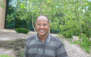 GRAND RAPIDS – Name Teferi Hundessa: „Het leven in Ethiopië is zwaar. De mensen voeren een dagelijkse strijd om het bestaan. Toch vinden velen steun in hun geloof.” Foto RD