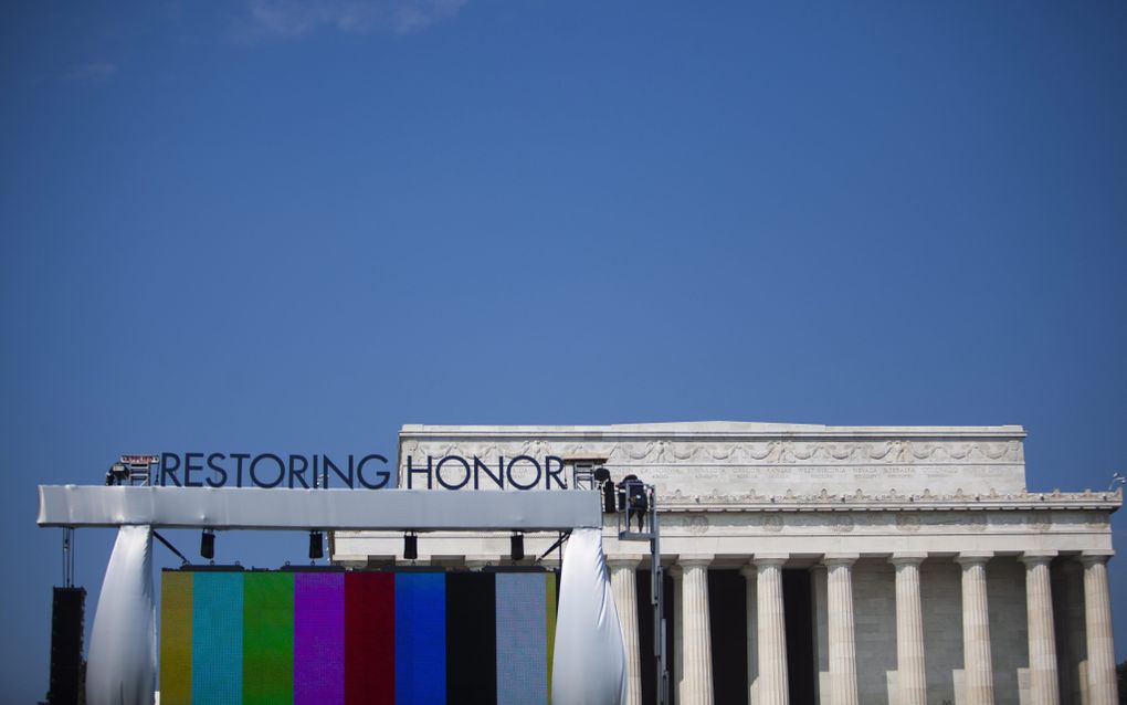 Eind augustus hield de Tea Partybeweging een rally in Washington onder de slogan ”Herstel de eer”. De beweging doet het goed in de voorverkiezingen voor de Amerikaanse Senaat. Foto EPA