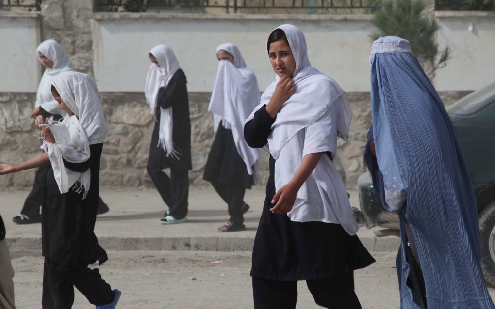 De radicaalislamitische Talibanbeweging zou overwegen het verbod op educatie voor meisjes op te heffen. Foto EPA