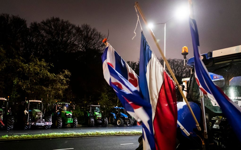 Dinsdagochtend vroeg verzamelden de boeren zich in Den Haag. beeld ANP, Remko de Waal