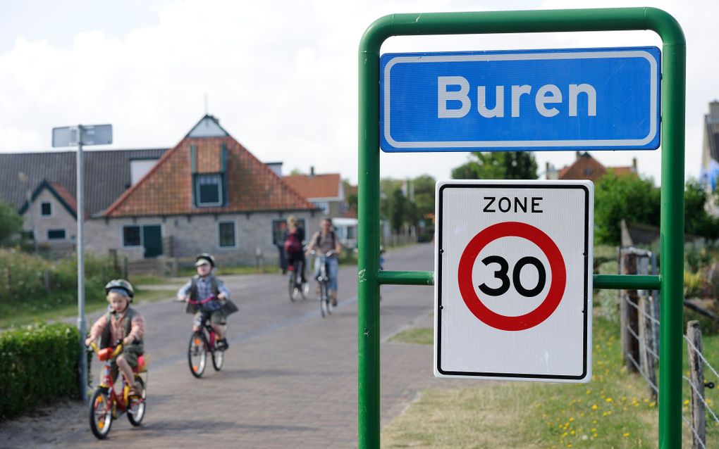 Jan de Boer is sinds 2013 eerste burger van Buren. beeld ANP, LEX VAN LIESHOUT