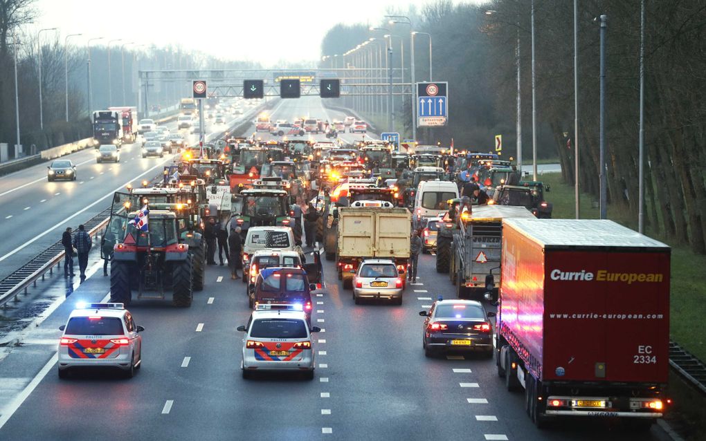 Chaos op de A9. beeld ANP