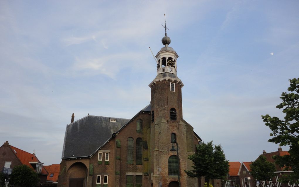 De hervormde kerk in Stavenisse. beeld Mapio.net