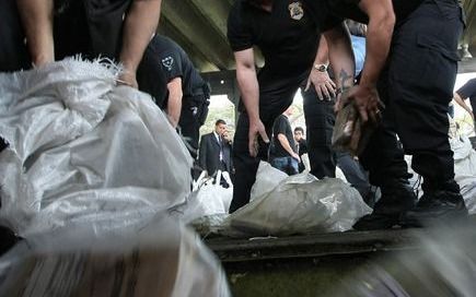 De Braziliaanse regering heeft 11.000 vrouwen gerekruteerd om het geweld in de sloppenwijken te verminderen. Foto EPA