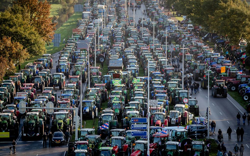 Boerenprotest bij RIVM. beeld ANP