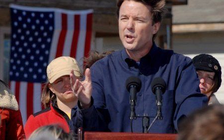 WASHINGTON - John Edwards staakt zijn campagne, 30 januari 2008. Woensdag heeft de gewezen Democratische presidentskandidaat officieel zijn steun uitgesproken voor Barack Obama. Foto EPA