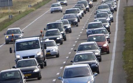 De middagspits is vrijdag extra druk vanwege het begin van de herfstvakantie in het zuiden van het land. Foto ANP