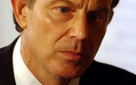 De Britse premier Blair wordt door critici opgeroepen af te treden. Archieffoto RD