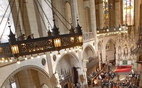 Een bijzondere dienst in de Slotkerk van Wittenberg. Op een gemiddelde zondag woont 3,8 procent van de leden van de EKD een kerkdienst bij. Foto EPA