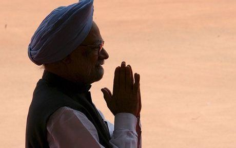 De premier van India, Singh, noemt het christelijk geloof „deel van onze nationale erfenis.” Singhs uitspraak is een reactie op het aanhoudende geweld van hindoe-extremisten tegen christenen in de staat Orissa.