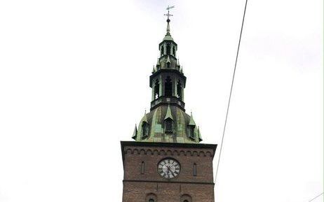 OSLO - De Domkerk in Oslo. Noorse homo’s mogen vanaf volgend jaar trouwen in de kerk en kinderen adopteren. Foto EPA